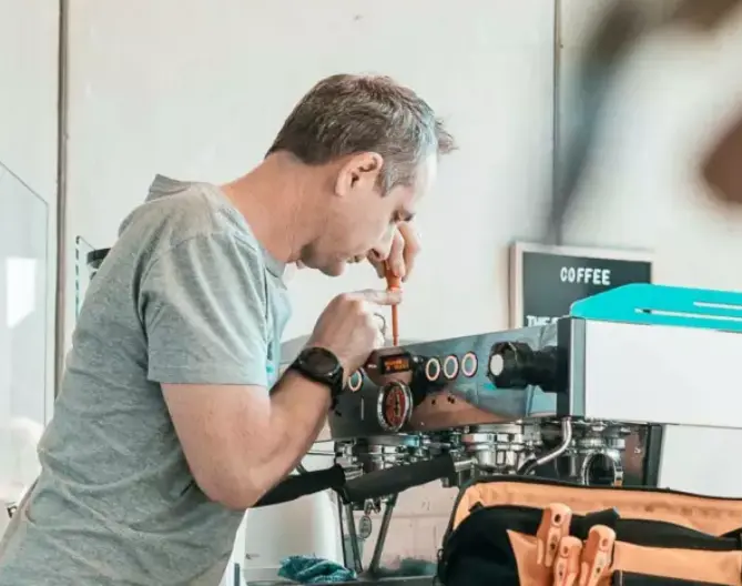 Technicien Cafés Leroy